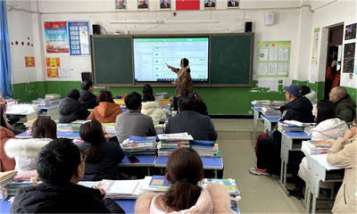 连续三季出货量翻倍，联想智慧教育大屏份额稳坐市场前三的深度解析